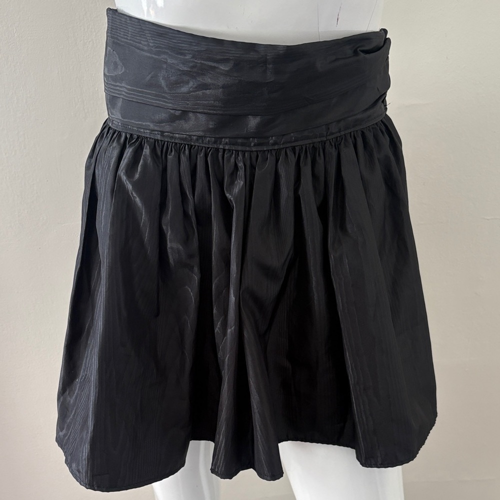 Vintage Black High Waisted Taffeta Mini Skirt Woodgrain Print Holiday Party